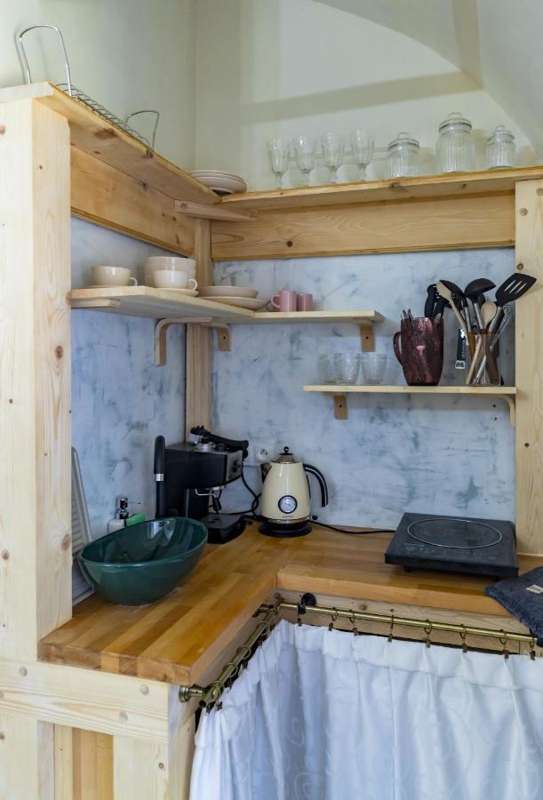 Apartman Charlotte V Dome So Studnou Na Streche Банска-Штьявница Экстерьер фото